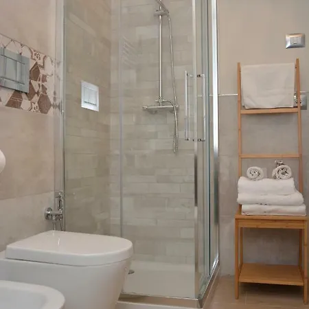 דירה Marconi Thematic Suites *