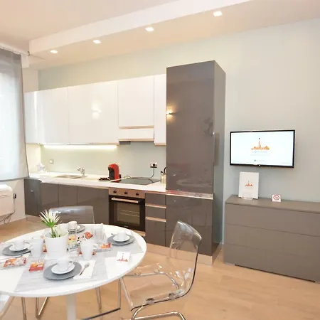 דירה Marconi Thematic Suites